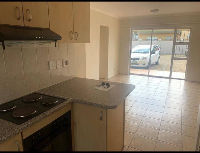 2 BEDROOM APARTMENT RENTED IN ROME